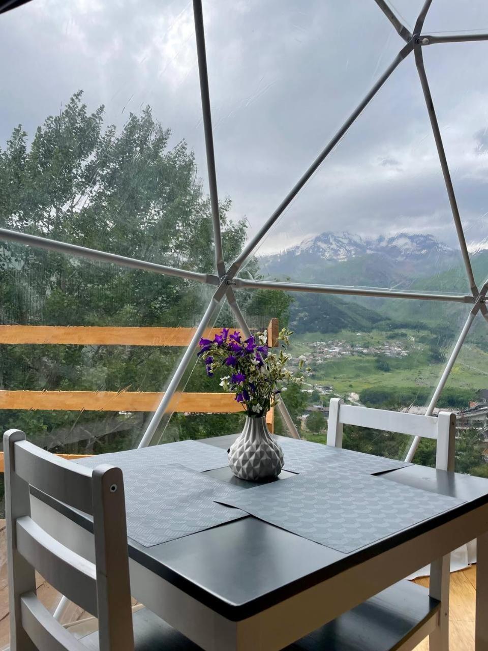 Elia Glamping Hotel Kazbegi Bagian luar foto
