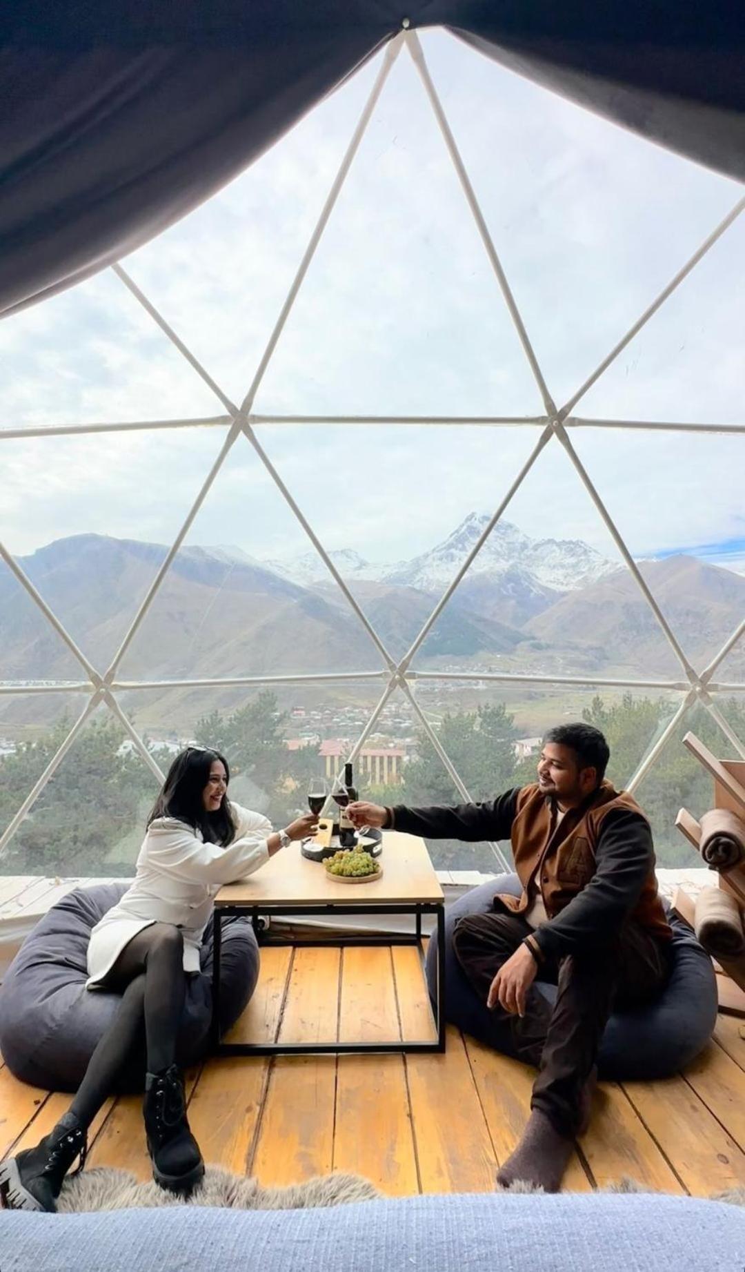 Elia Glamping Hotel Kazbegi Bagian luar foto