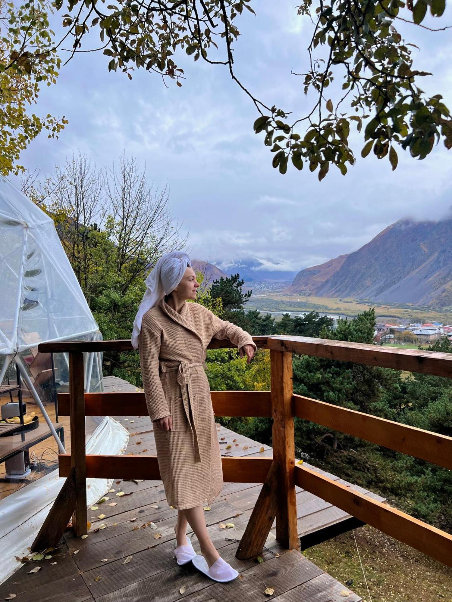 Elia Glamping Hotel Kazbegi Bagian luar foto